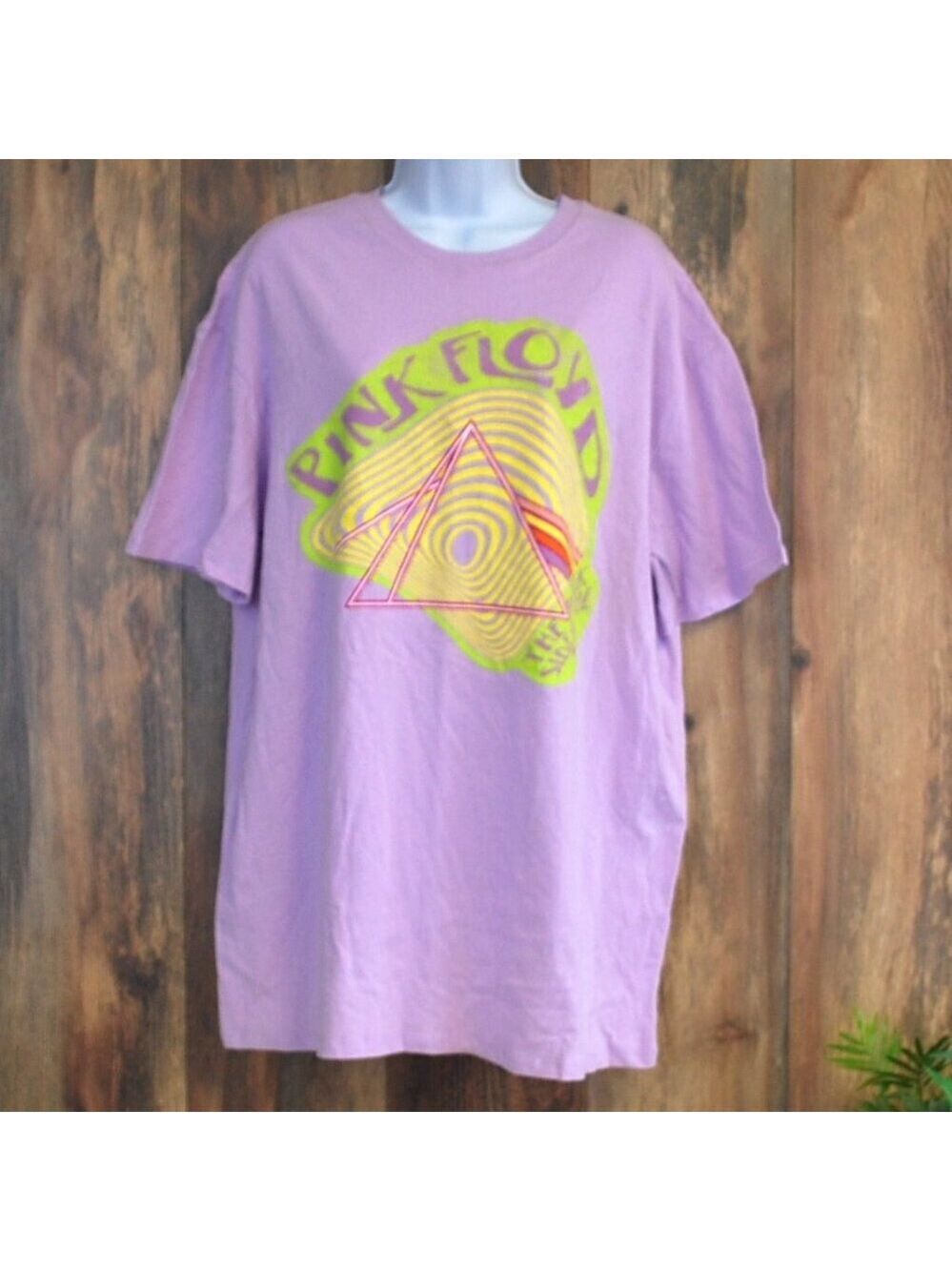 Pink Floyd 100% Cotton Lavender Graphic Tee S/M
